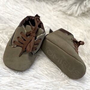 Romirus toddlers tan lace up sneaker boots